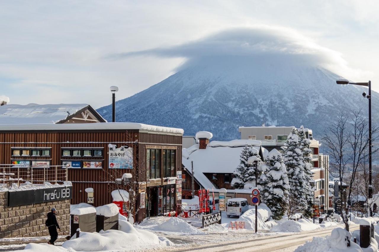 Pension Berg Niseko Exteriör bild